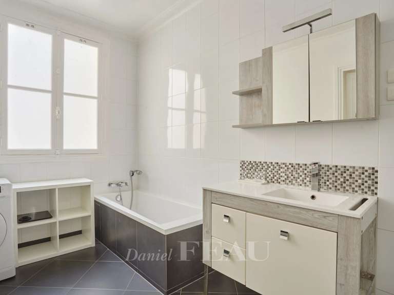 Appartement Paris 16e - 2 chambres - 63m²