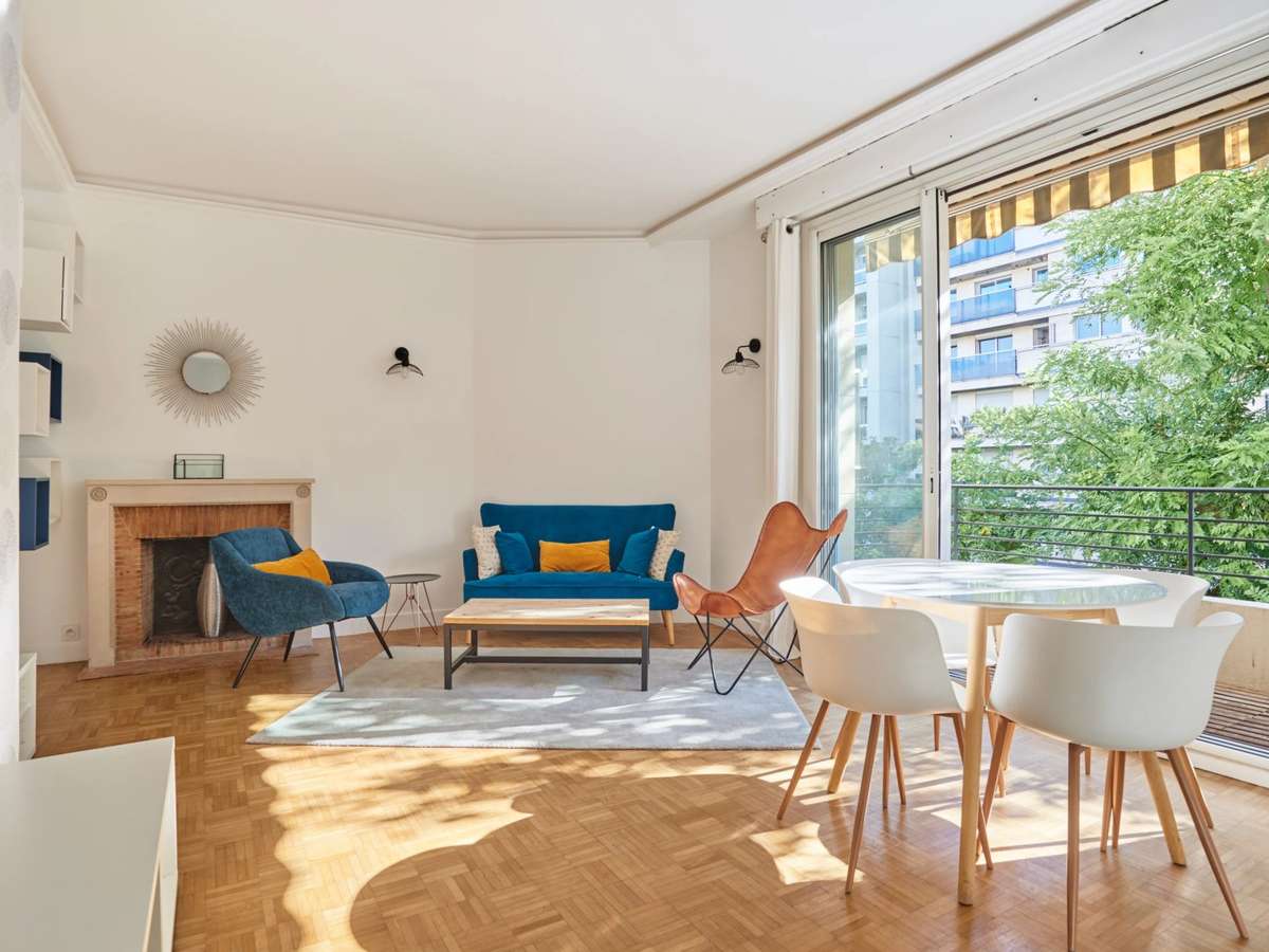 Apartment Paris 16e