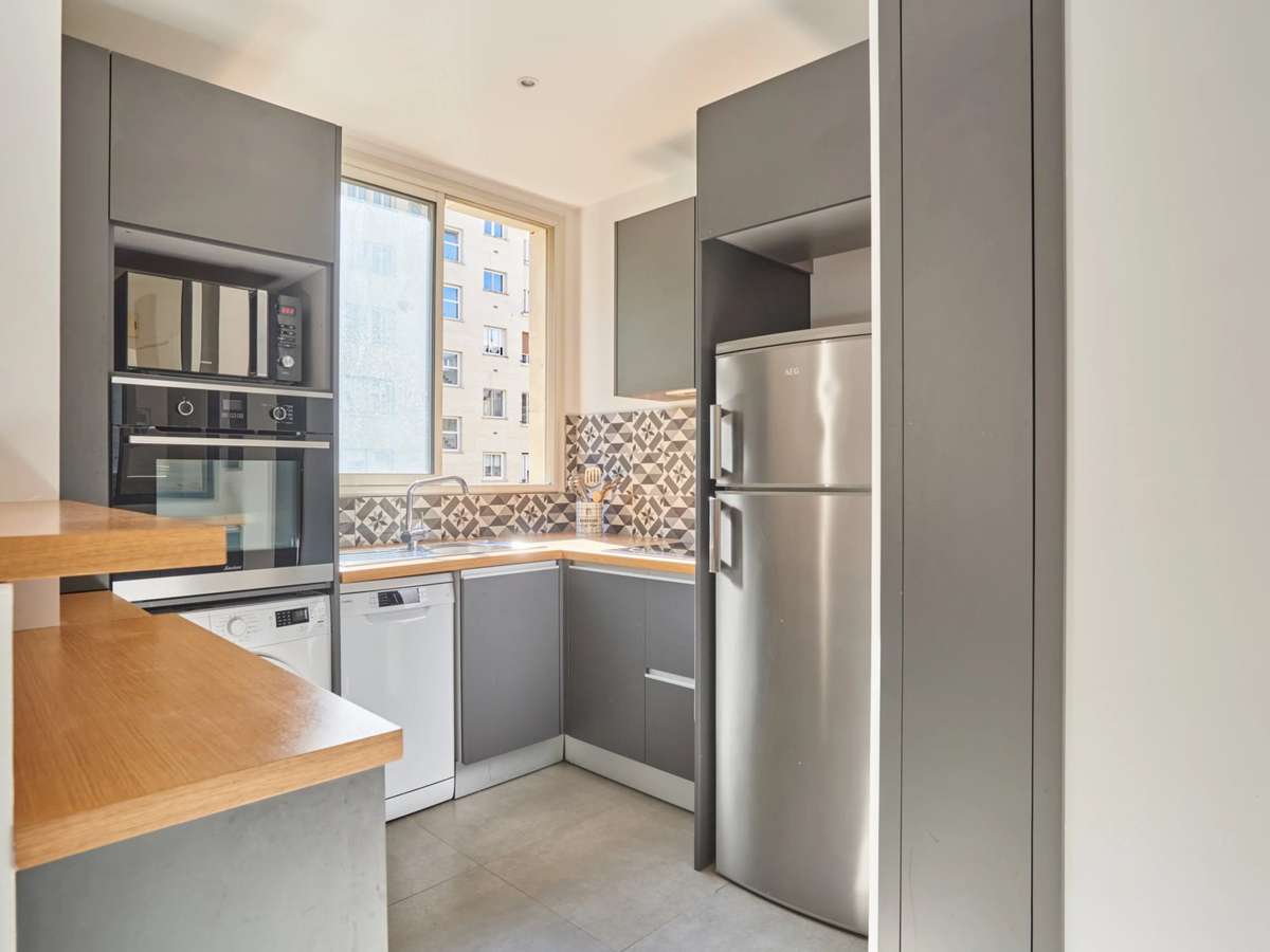 Apartment Paris 16e