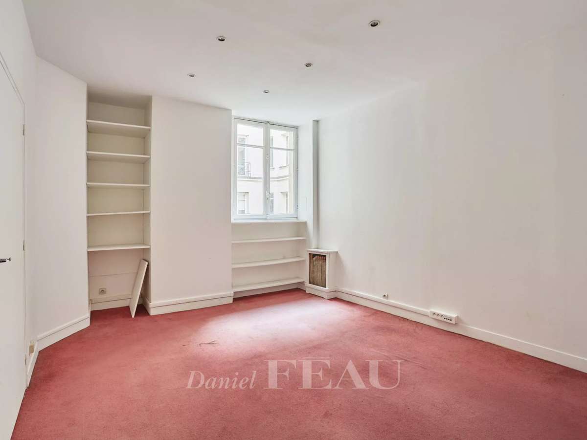 Apartment Paris 16e