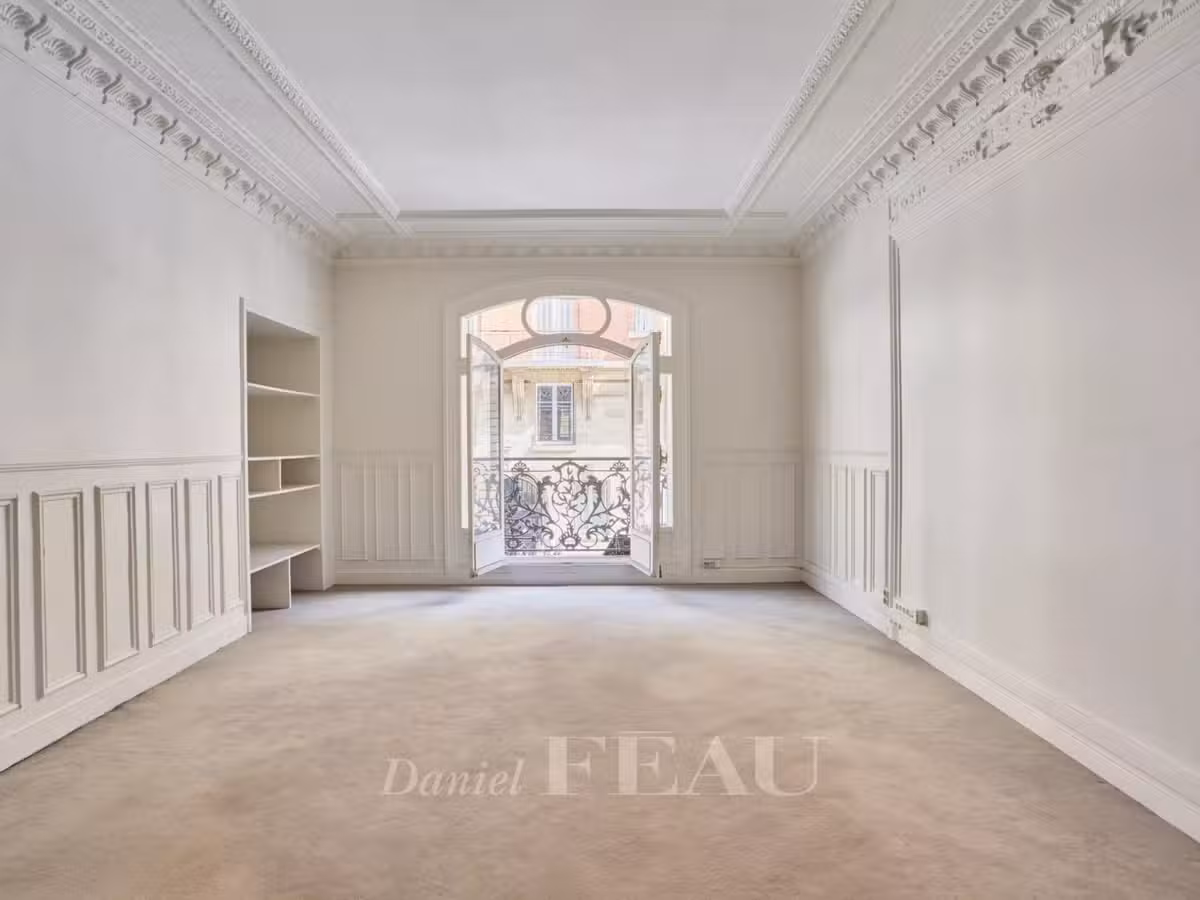 Apartment Paris 16e