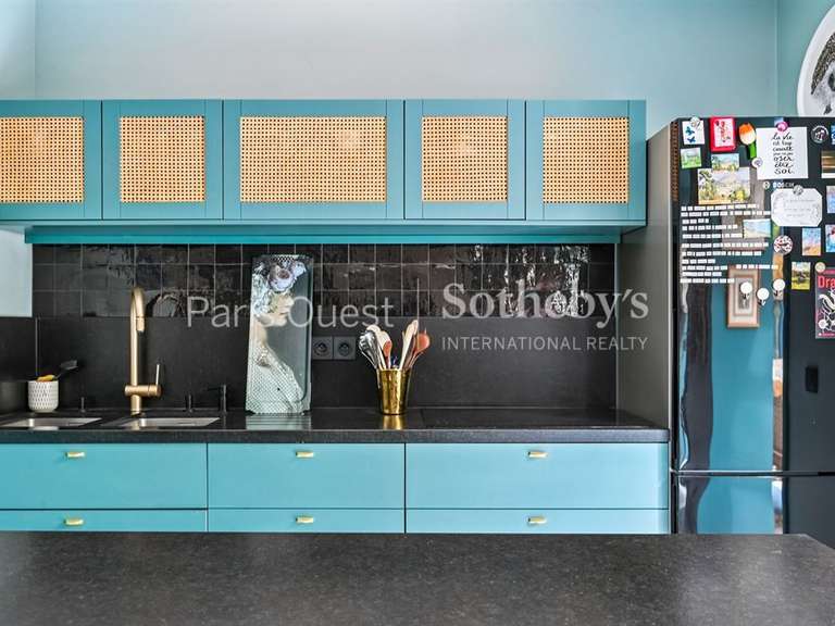 Appartement Paris 16e - 2 chambres - 81m²