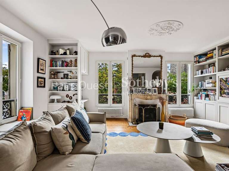 Appartement Paris 16e - 2 chambres - 117m²