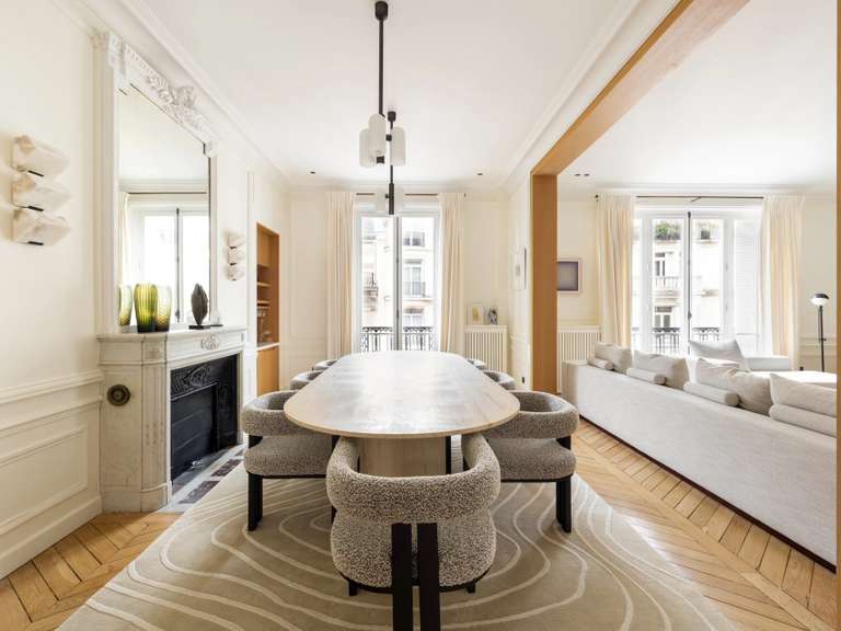 Appartement Paris 16e - 4 chambres - 214m²
