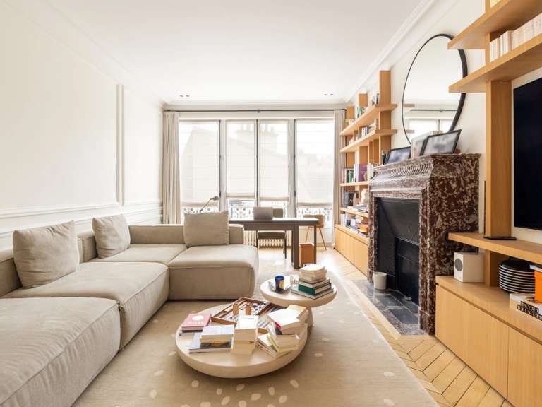 Appartement Paris 16e - 4 chambres - 214m²