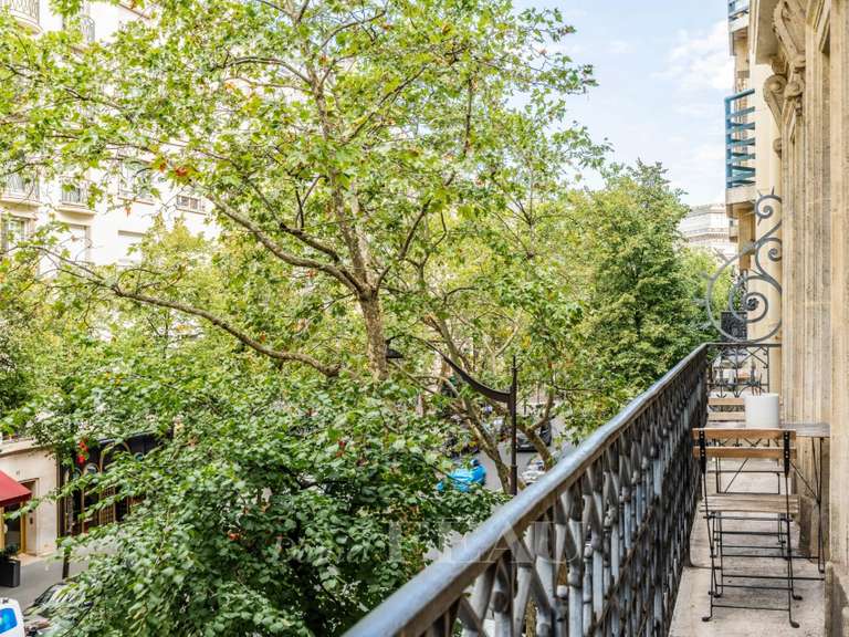 Appartement Paris 16e - 3 chambres - 115m²