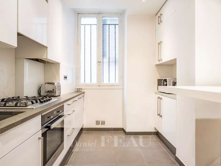 Appartement Paris 16e - 3 chambres - 115m²