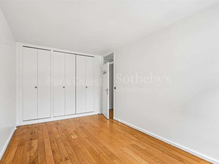 Appartement Paris 16e - 2 chambres - 89m²
