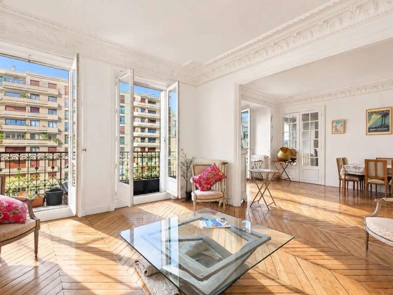 Appartement Paris 16e - 4 chambres - 182m²