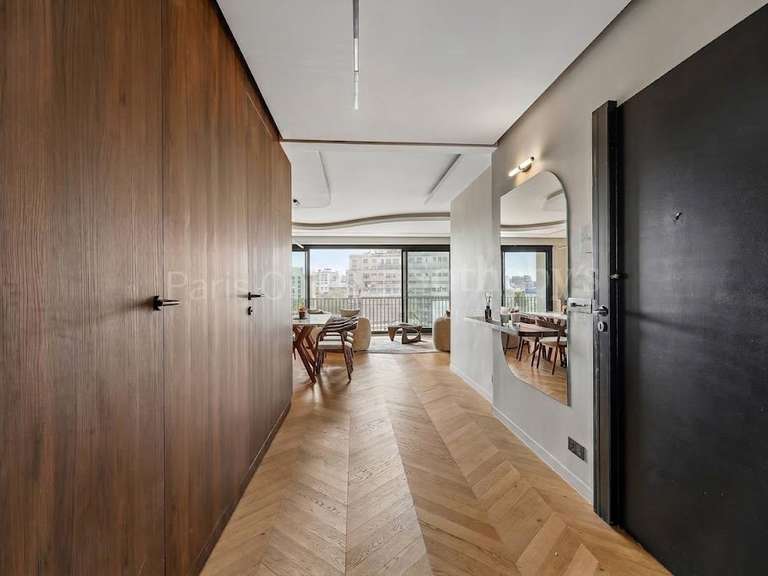 Appartement Paris 16e - 2 chambres - 104m²