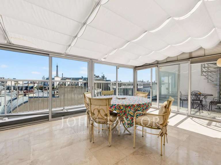 Appartement Paris 16e - 3 chambres - 138m²