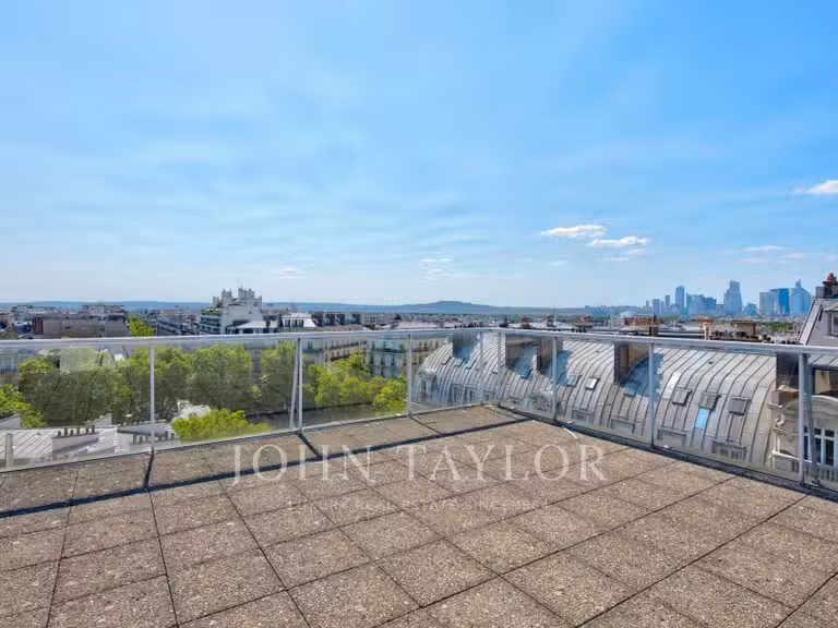 Appartement Paris 16e - 3 chambres - 138m²