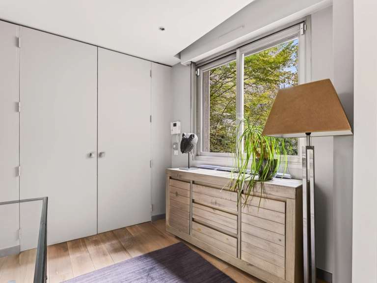 Appartement Paris 16e - 2 chambres - 133m²