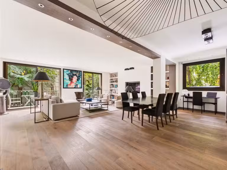 Appartement Paris 16e - 2 chambres - 133m²
