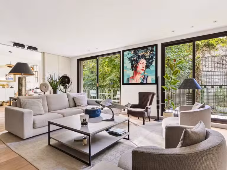 Appartement Paris 16e - 2 chambres - 133m²