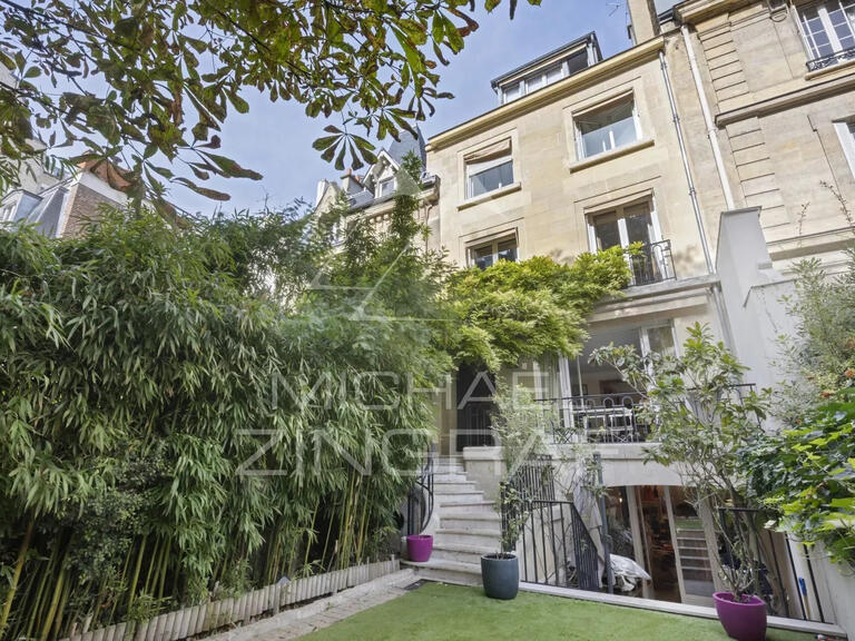 Vente Hôtel particulier Paris 16e - 4 chambres