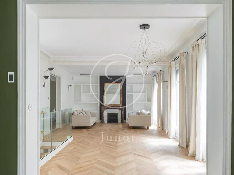 Mansion Paris 16e - 7 bedrooms - 372m²