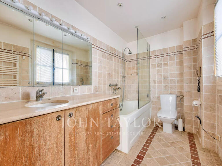 Mansion Paris 16e - 5 bedrooms - 486m²