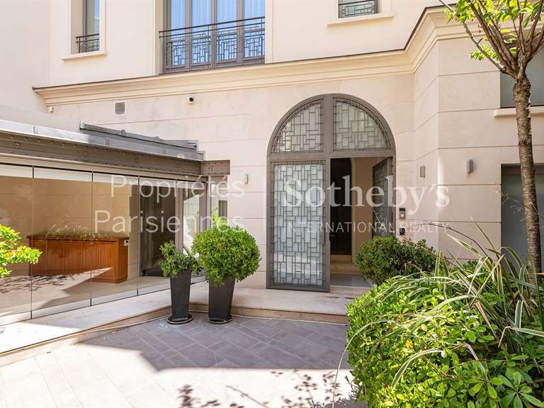Hôtel particulier Paris 16e - 5 chambres - 625m²