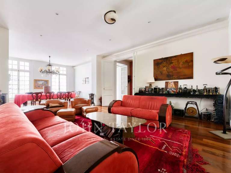 Hôtel particulier Paris 16e - 9 chambres - 437m²