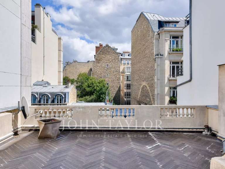 Hôtel particulier Paris 16e - 9 chambres - 437m²