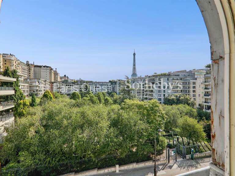 Hôtel particulier Paris 16e - 6 chambres - 530m²