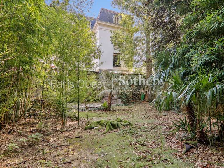 Hôtel particulier Paris 16e - 6 chambres - 530m²