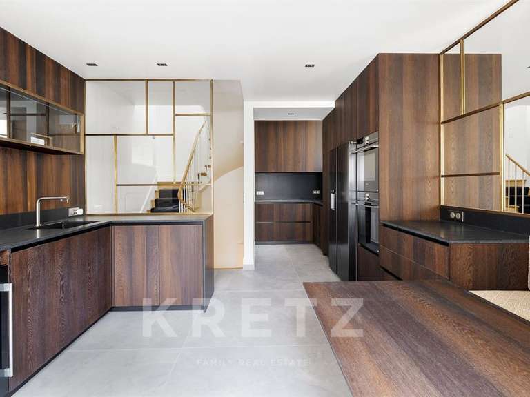 Hôtel particulier Paris 16e - 4 chambres - 330m²