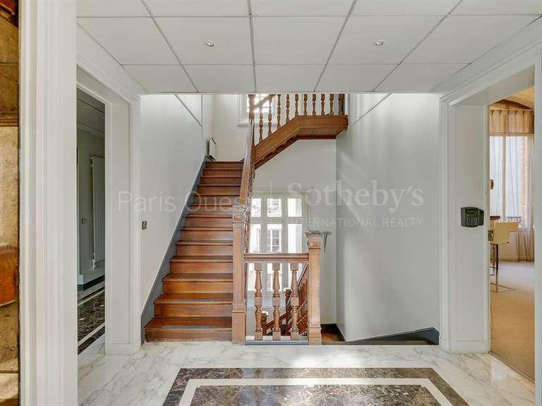 Hôtel particulier Paris 16e - 627m²