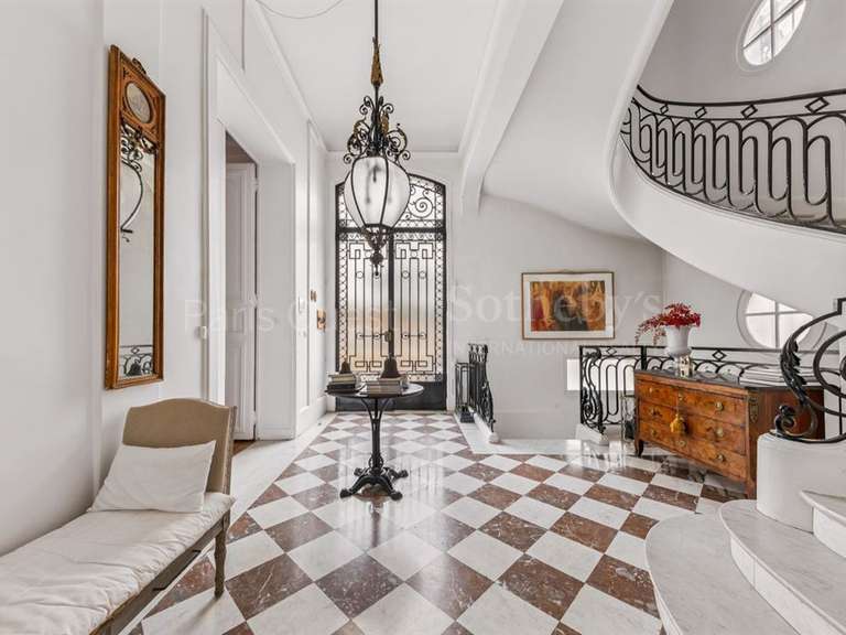 Hôtel particulier Paris 16e - 1300m²