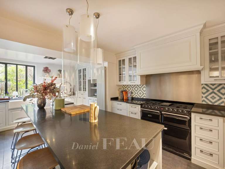 Hôtel particulier Paris 16e - 6 chambres - 425m²