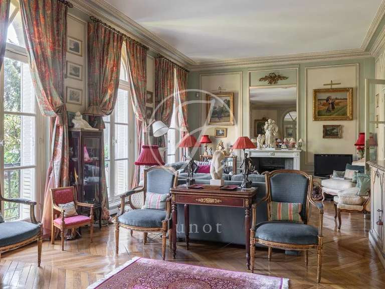 Hôtel particulier Paris 16e - 6 chambres - 484m²