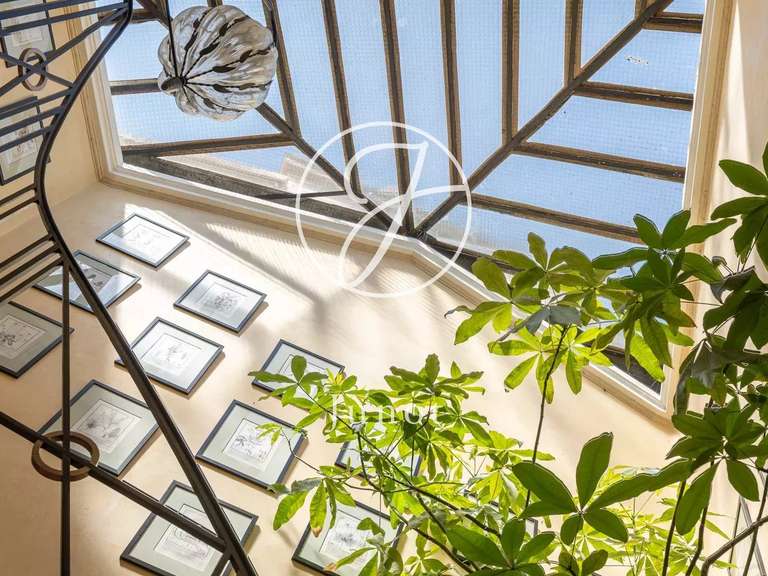 Hôtel particulier Paris 16e - 6 chambres - 484m²