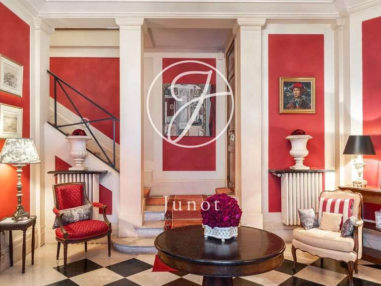 Hôtel particulier Paris 16e - 6 chambres - 484m²