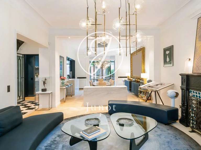 Hôtel particulier Paris 16e - 336m²