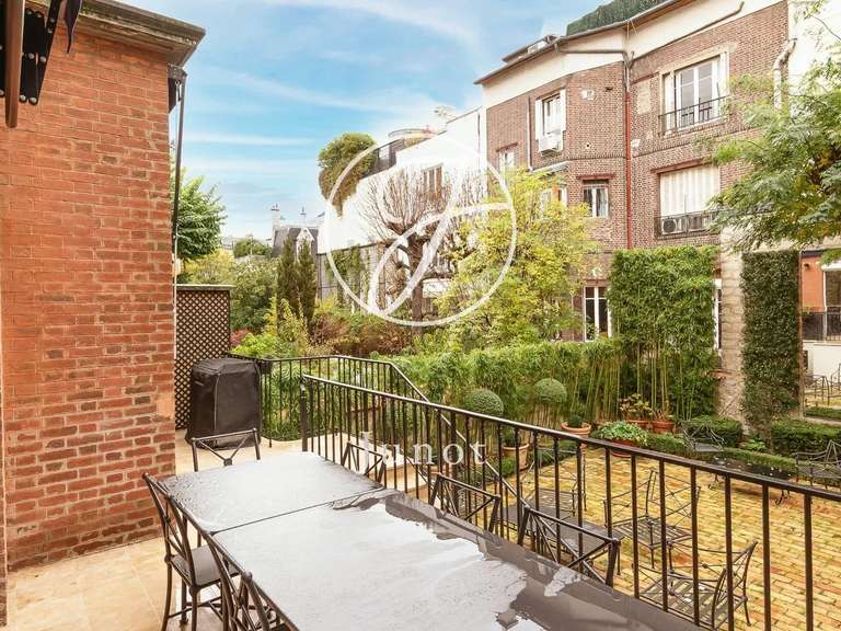 Hôtel particulier Paris 16e - 336m²