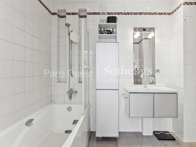 Hôtel particulier Paris 16e - 6 chambres - 430m²