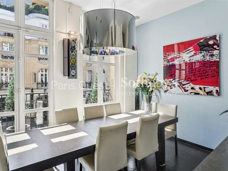 Hôtel particulier Paris 16e - 6 chambres - 430m²