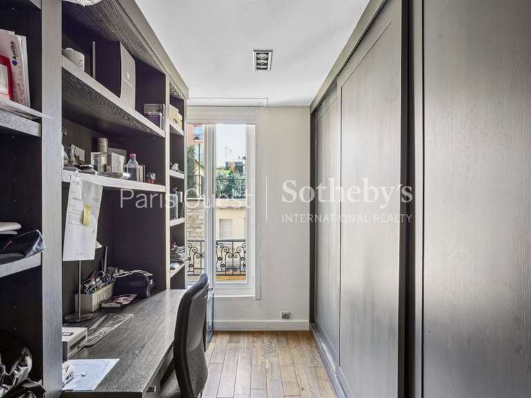 Hôtel particulier Paris 16e - 6 chambres - 430m²