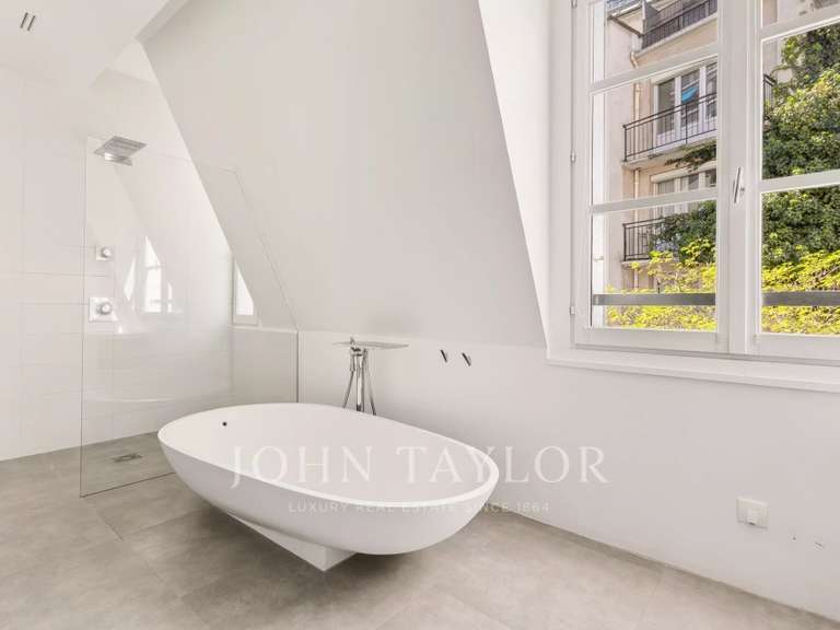 Hôtel particulier Paris 16e - 3 chambres - 170m²