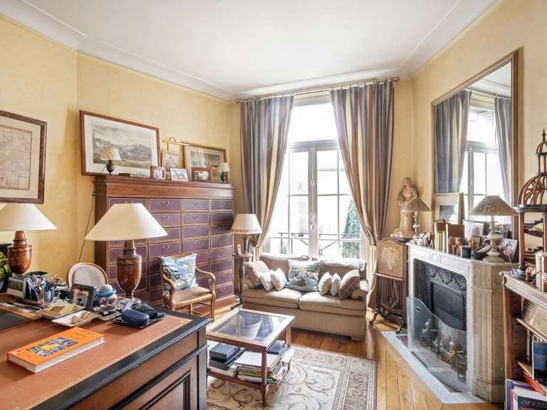 Mansion Paris 16e - 7 bedrooms - 484m²