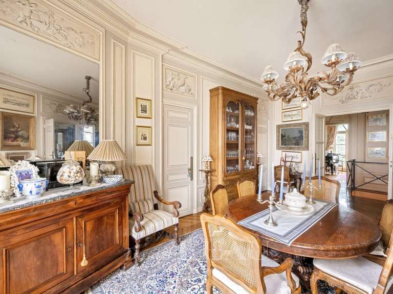 Hôtel particulier Paris 16e - 7 chambres - 484m²