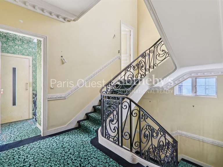 Hôtel particulier Paris 16e - 6 chambres - 530m²
