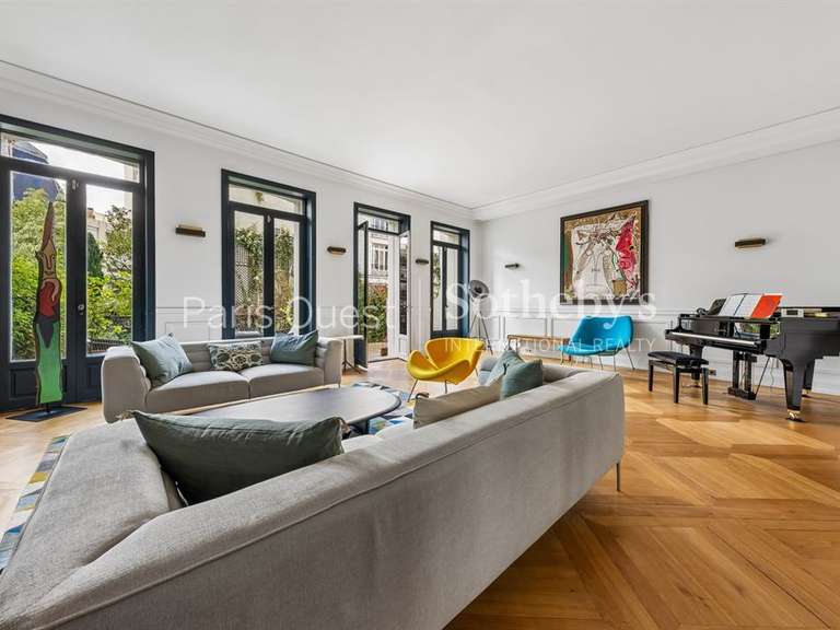 Hôtel particulier Paris 16e - 5 chambres - 405m²