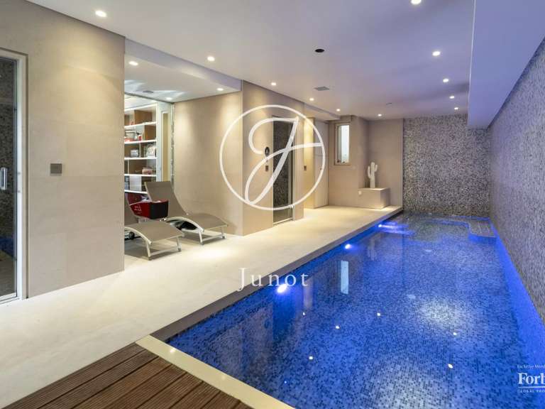 Hôtel particulier Paris 16e - 3 chambres - 424m²