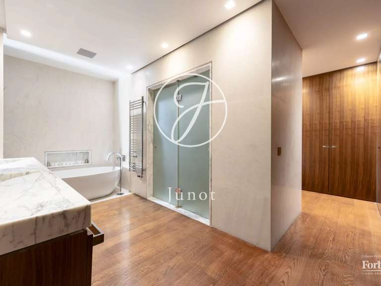 Hôtel particulier Paris 16e - 3 chambres - 424m²