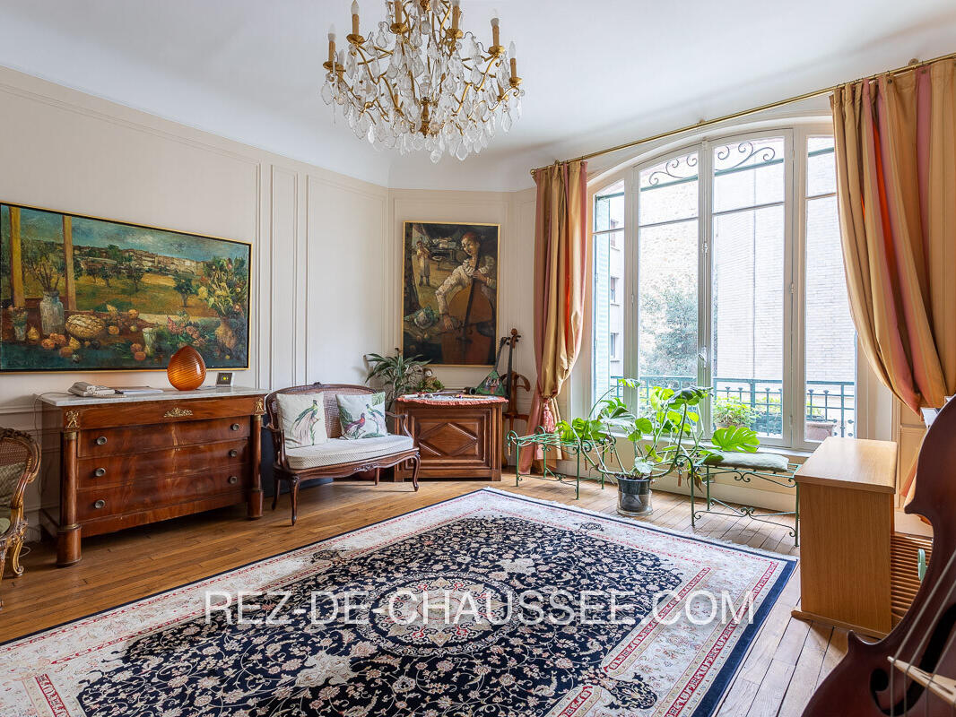 House Paris 16e