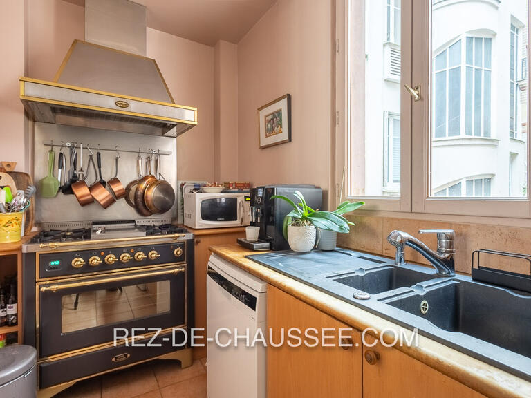 Maison Paris 16e - 5 chambres - 208m²