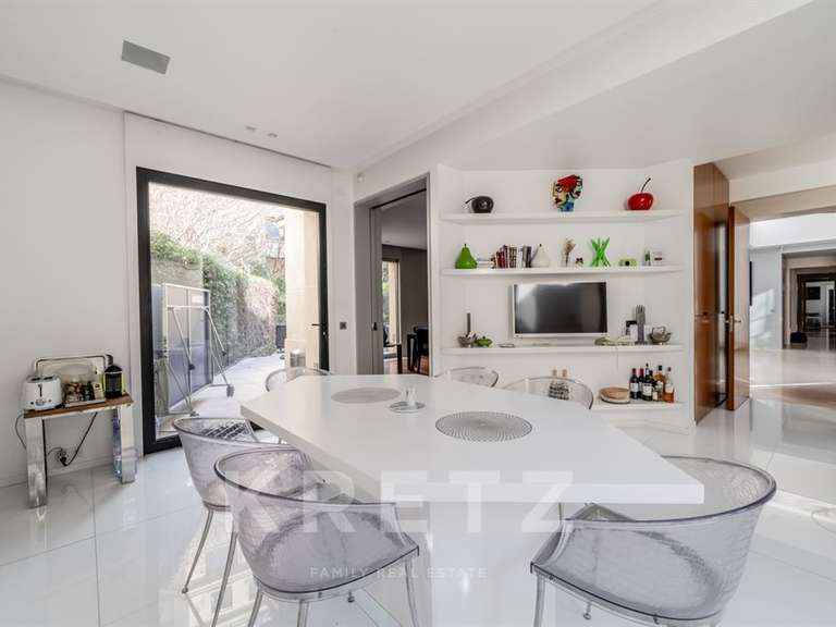 Maison Paris 16e - 4 chambres - 425m²