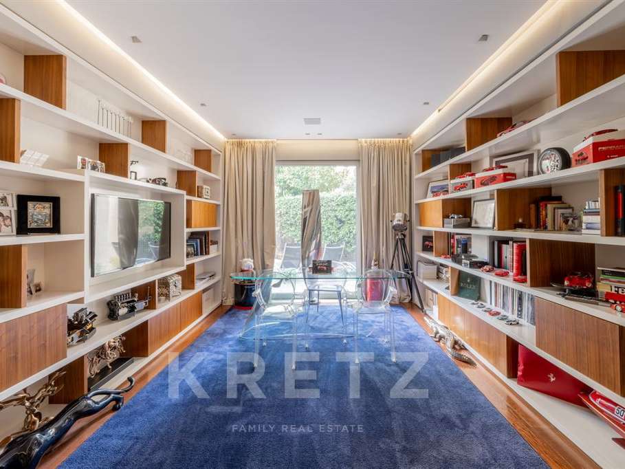 House Paris 16e